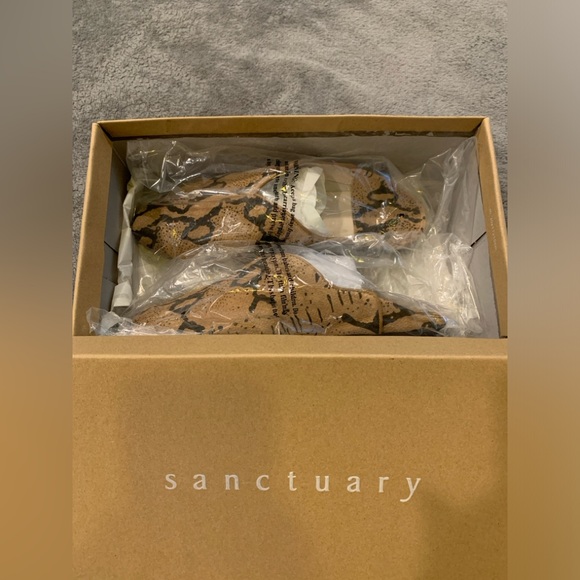 Sanctuary Tan and Black snake skin Patterned Shoes - Picture 4 of 7